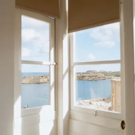 Modern 1bdr With Wifi & Harbour Views! Valletta