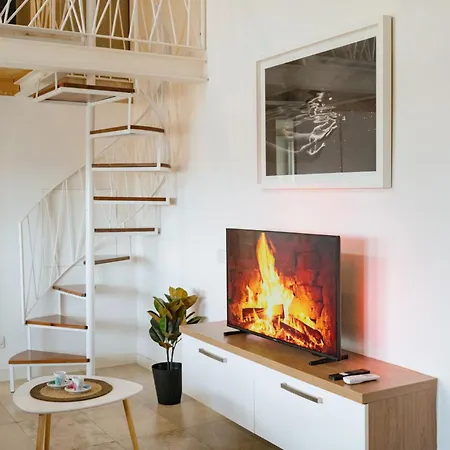 Modern 1bdr With Wifi & Harbour Views! *