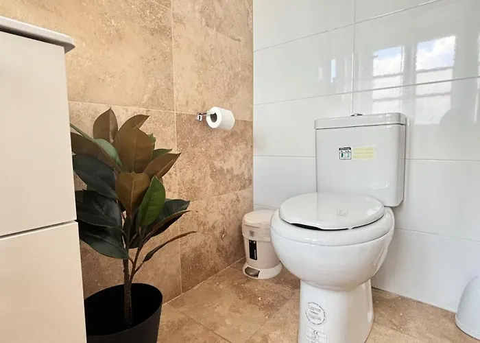 Modern 1bdr With Wifi & Harbour Views! 아파트 *