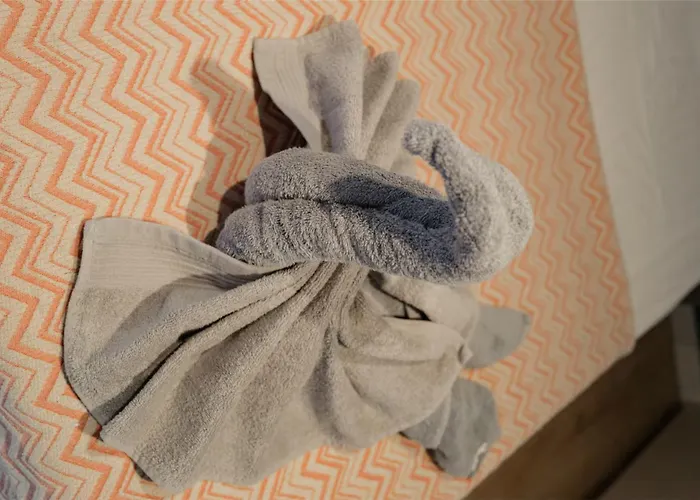 Modern 1bdr With Wifi & Harbour Views!